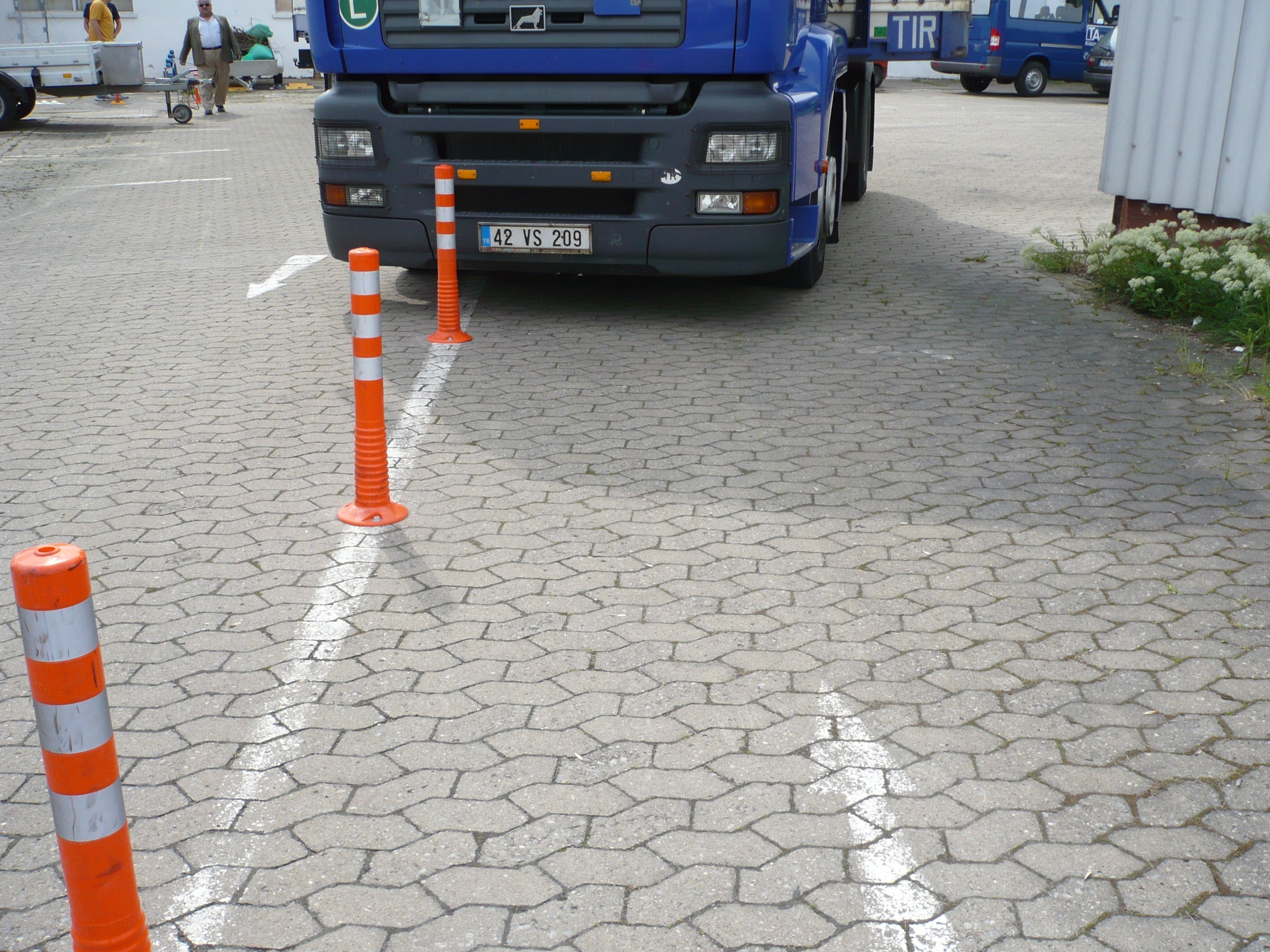 Flexbrite™ Flexibler Poller 750 mm (Orange/Weiß)