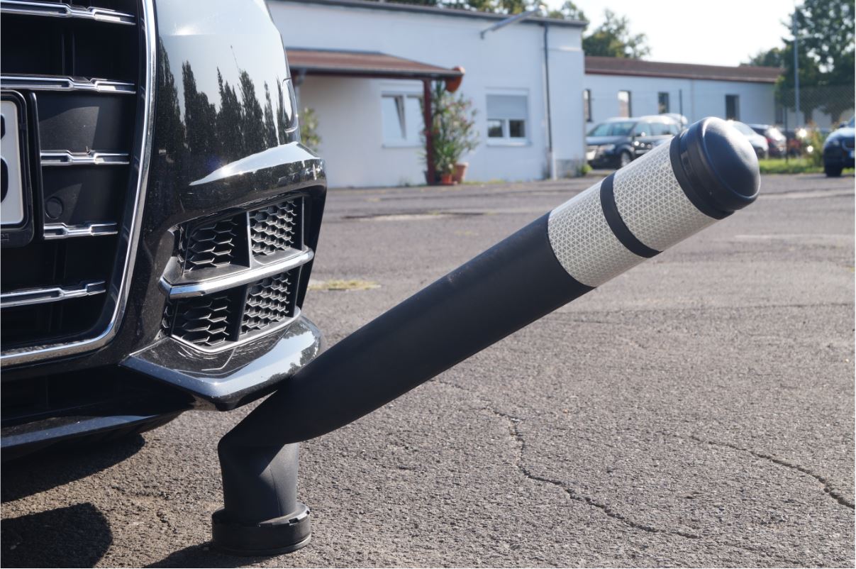 Flexbrite™ Metro Flexibler Poller