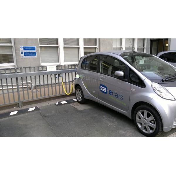 Park It 1800 mm Gummi-Radstop (weiß)