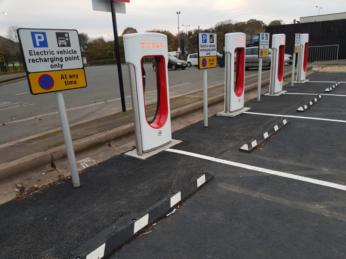 Park It 1800 mm Gummi-Radstop (weiß)